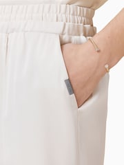 לבן - AllSaints Alba Satin Trousers - תמונה 7 מתוך 8