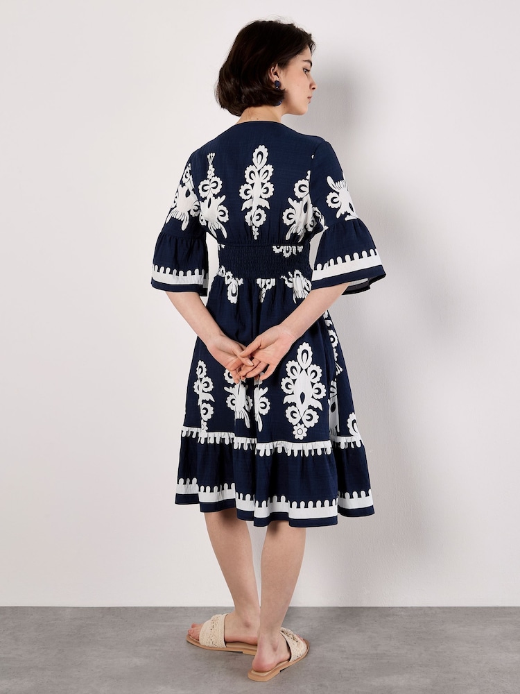 Apricot Blue Floral Print Baroque Smock Border Dress - Image 5 of 5