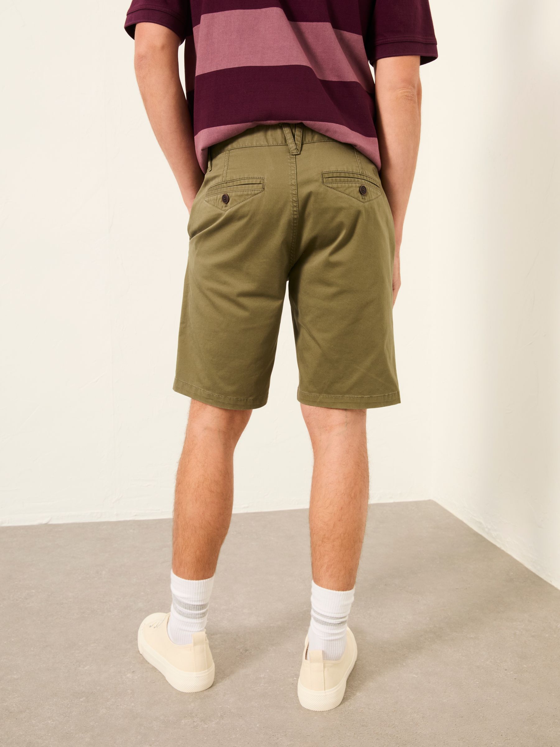Comprar Verde cáqui - Shorts chino FATFACE from Next Brazil