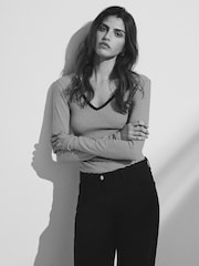 The Set Black/White/Grey/Stripe 4 Pack V-Neck Ribbed Long Sleeve T-Shirts - Image 3 of 12