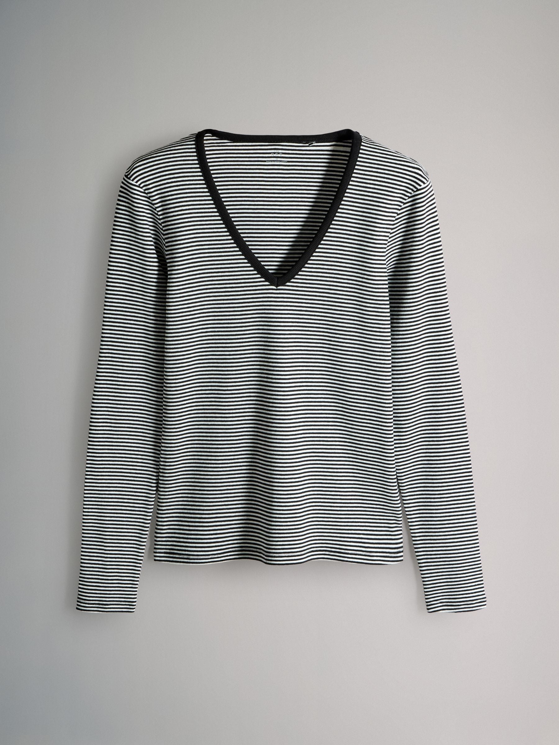 Buy The Set 4 Pack V-Neck Ribbed Long Sleeve T-Shirts Black/White