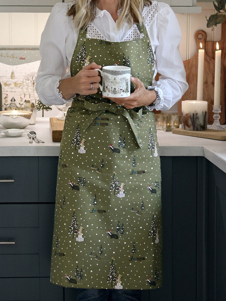 Sophie Allport Forest Green Festive Forest Adult Apron - Image 1 of 2