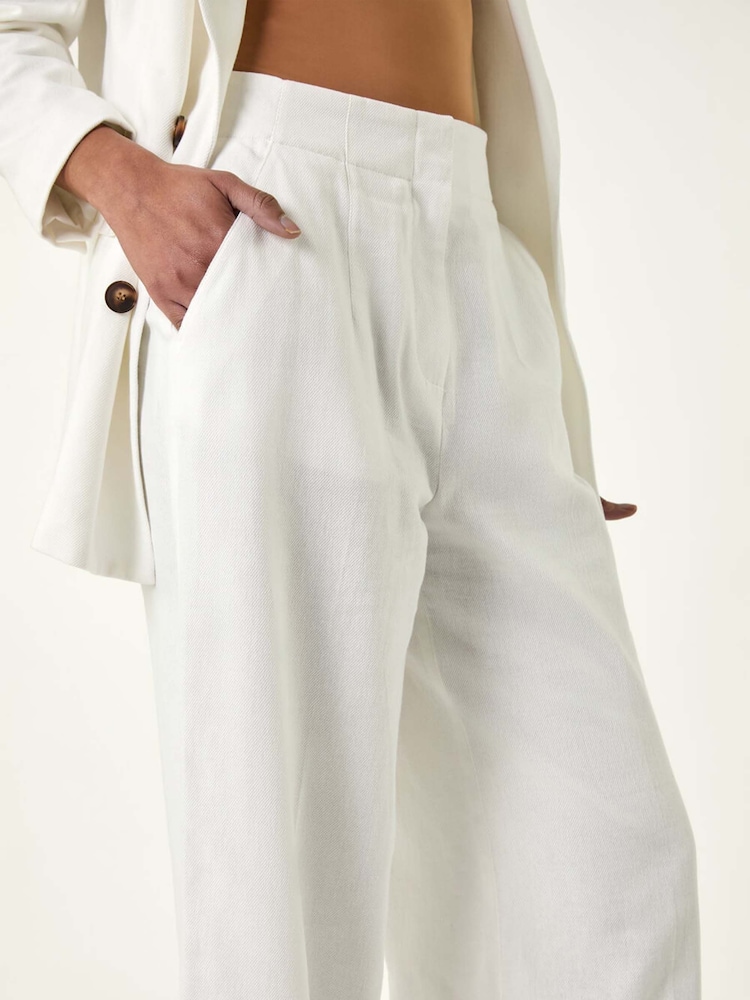 Roman White Smart Twill Wide Leg Pocket 100% Cotton Trousers - Image 5 of 5
