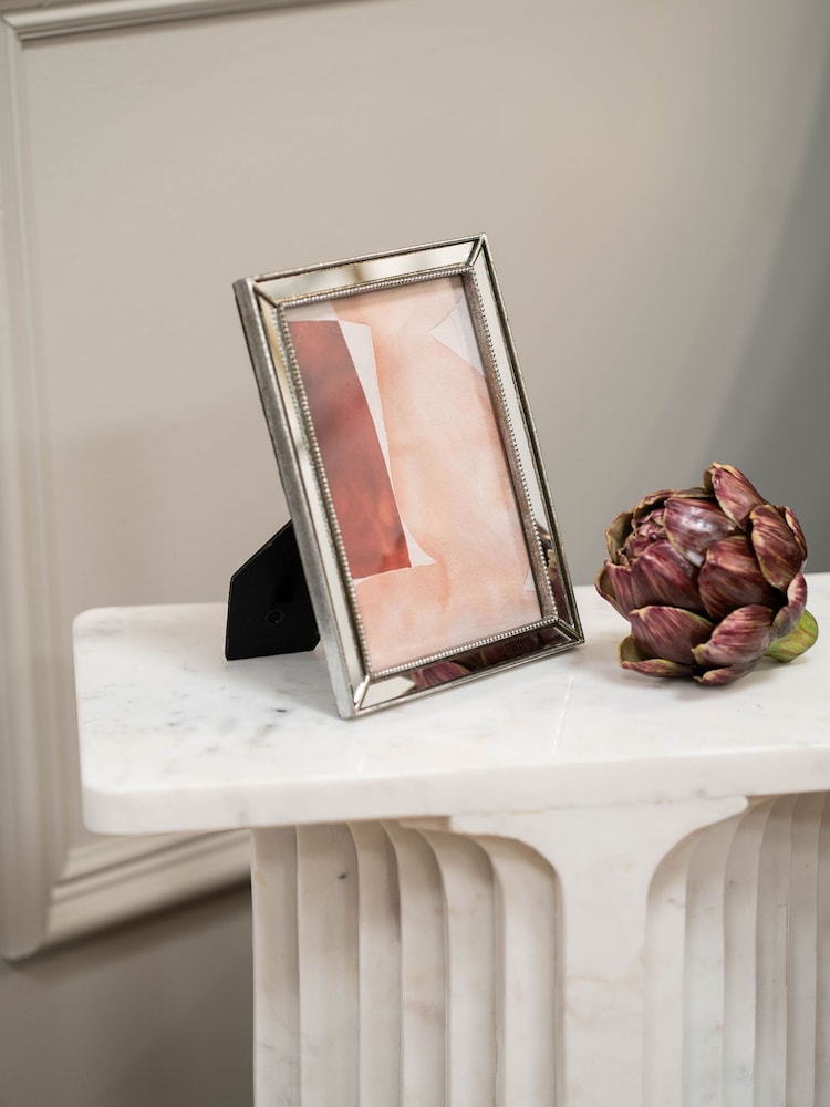 Libra Interiors Silver Danes Photo Frame Mirror Polyresin 13x18cm - Image 1 of 4