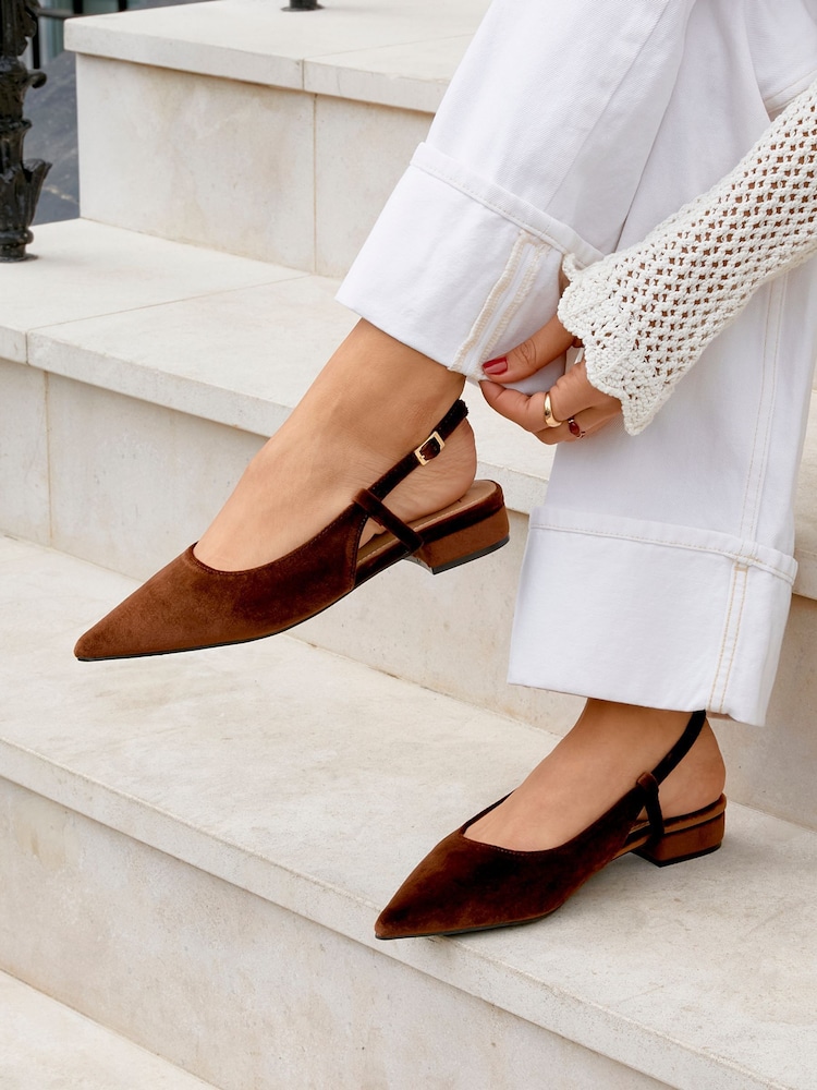 Linzi Brown Clasica Low Heeled Slingback Courts - Image 1 of 5 Linzi Brown Clasica Low Heeled Slingback Courts - Image 1 of 5