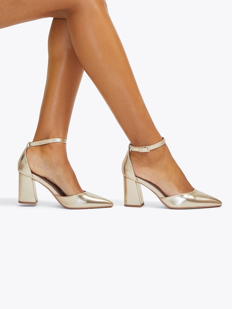 Carvela Gold Refined Court Shoes - Slika 1 iz 5 Carvela Gold Refined Court Shoes - Slika 1 iz 5