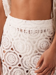 Mint Velvet White Crochet Beach 100% Cotton Shorts - Image 5 of 8