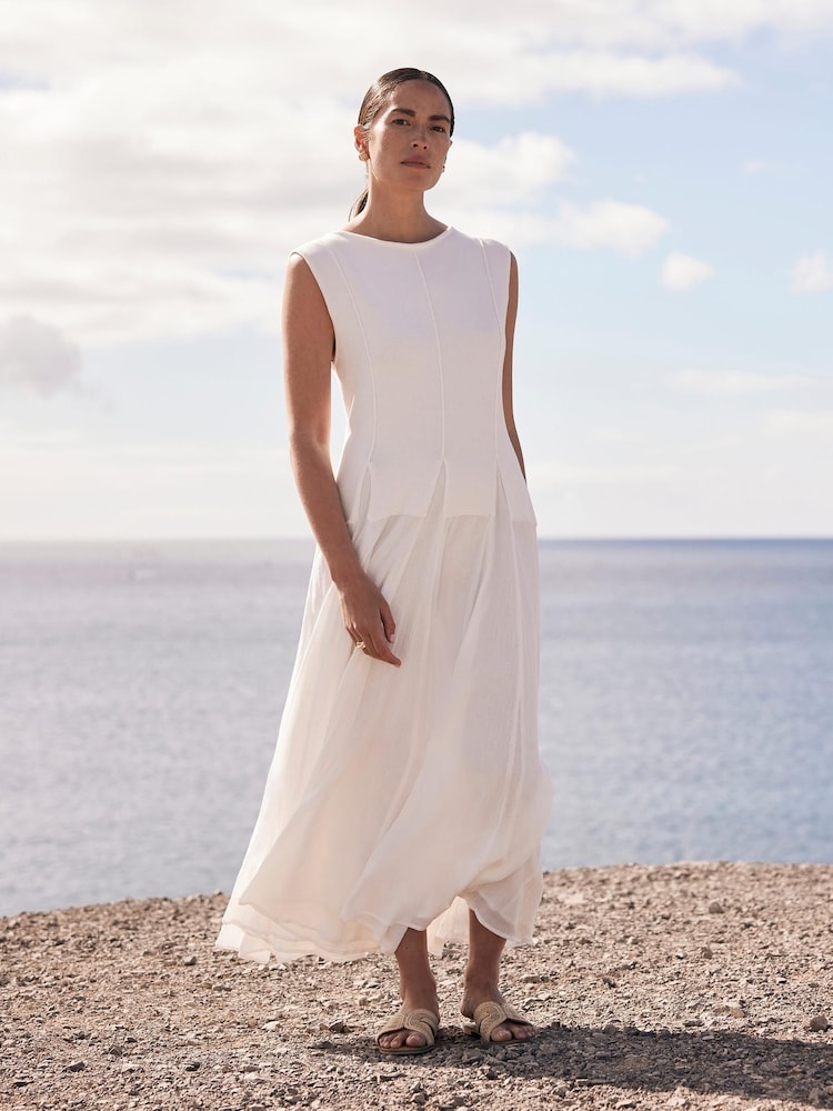 Mint Velvet White Maxi Dress - Image 8 of 8 Mint Velvet White Maxi Dress - Image 8 of 8
