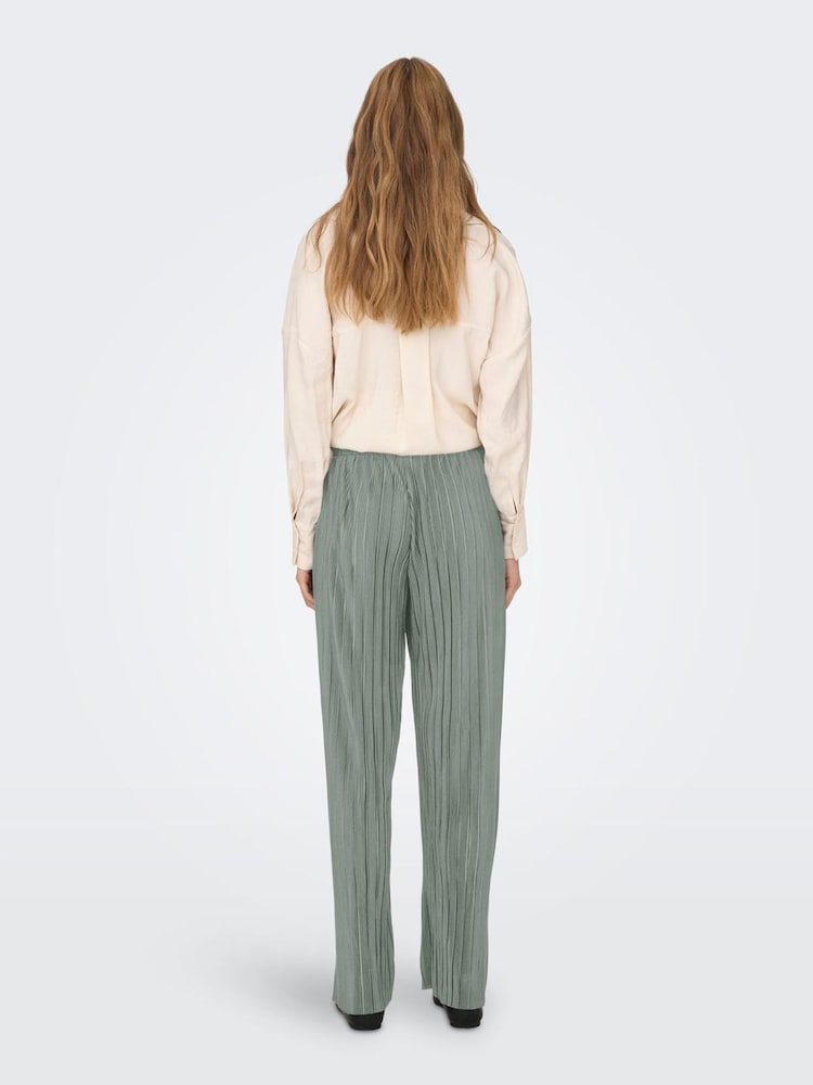 ONLY Grey Plisse Wide Leg Trousers - Image 2 of 5