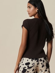 Chocolate Brown Raglan Short Sleeve Textured Top - Image 4 of 5