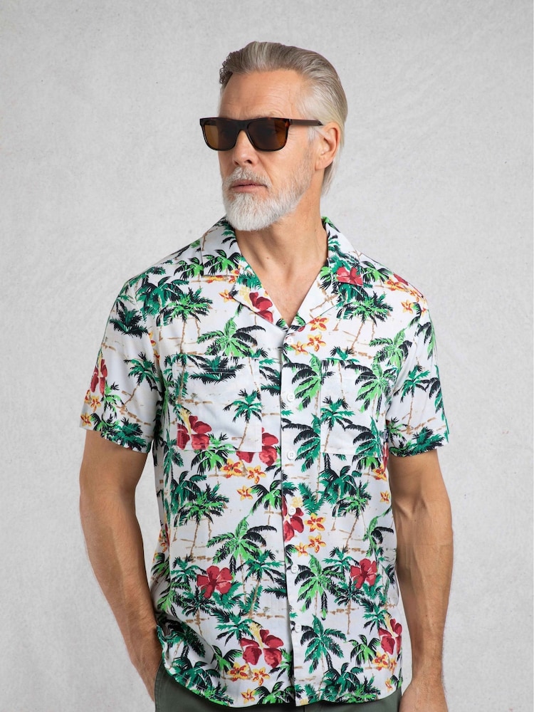 Weird Fish Green Holborn Hawaiian Shirt - Image 3 of 7