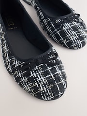 Schwarz/Weiss Tweed - Ballerinas mit runder Zehenpartie - Bild 9 von 9
