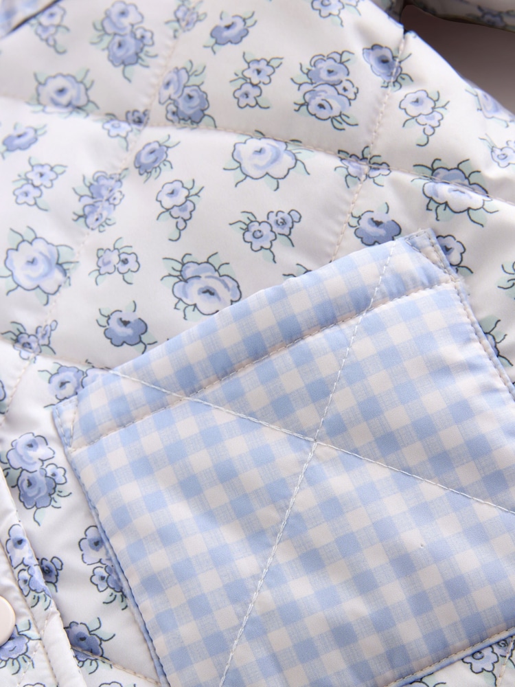 أزرق/أبيض - سترة مبطنة مقاومة للماء بكشكشة على الياقة (3شهور-7سنوات) - صورة 10 من 10 أزرق/أبيض - سترة مبطنة مقاومة للماء بكشكشة على الياقة (3شهور-7سنوات) - صورة 10 من 10