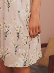 Bath & Body Works Neutral Daisies Romper with Linen - Image 5 of 8