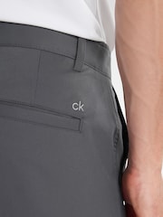 Calvin Klein Golf Grey Regular Fit Stretch Bullet Trousers - صورة 3 من 8