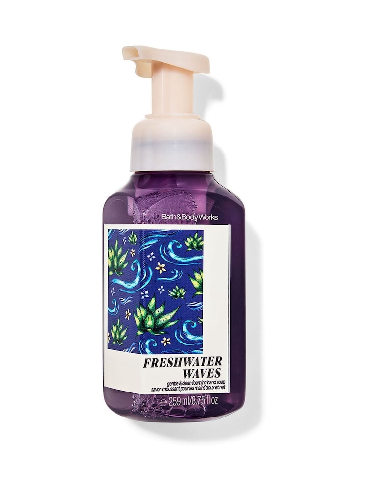 Bath & Body Works Freshwater Waves Foam Soap 8.75 fl oz / 259 mL - Image 1 of 1 Bath & Body Works Freshwater Waves Foam Soap 8.75 fl oz / 259 mL - Image 1 of 1