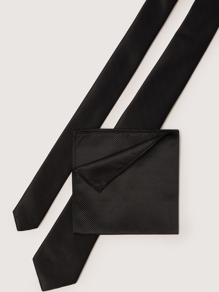 Antique Rogue Black Texture Tie - Image 4 of 4