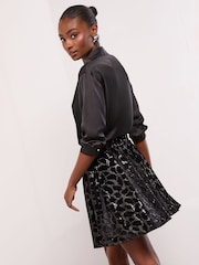 Lipsy Black Animal Mini Skater Skirt - Image 4 of 4