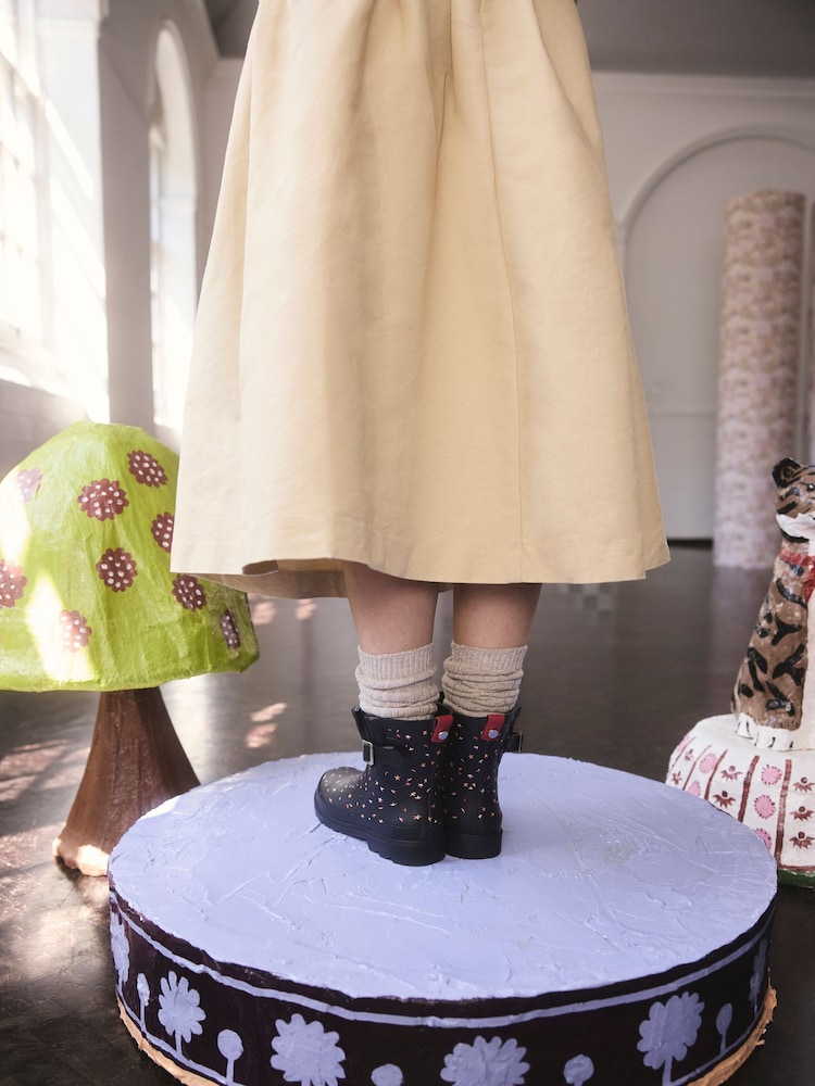 Cath Kidston Black Folding Star Ditsy Wellington Boots - Image 4 of 4
