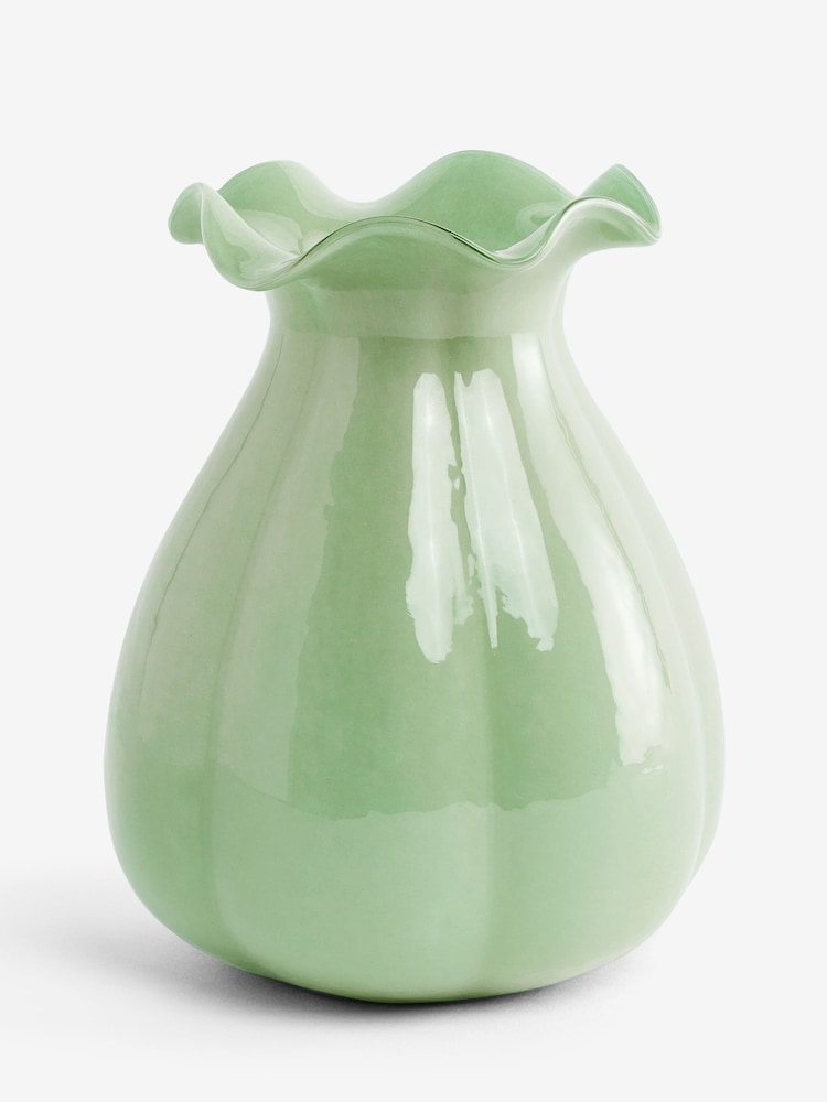 Green Scalloped Glass Vase - Image 4 of 4