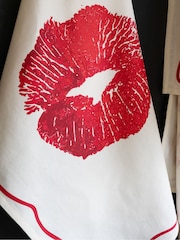 Rockett St George Set of 3 Red Lipstick Tea Towels - Image 6 of 6