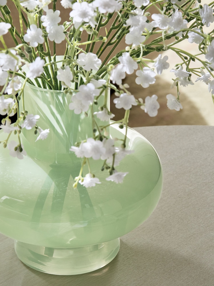 White Artificial Gypsophilia In Green Glass Vase - Image 2 of 4