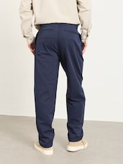 Azul marino - FatFace Pleat Front Twill Chinos - Imagen 2 de 7