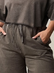 Yours Curve Brown Acid Wash Jogger Shorts - Image 5 of 6
