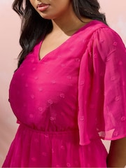 Yours Curve Frilled Maxi Dobby Dress - Bild 4 von 6
