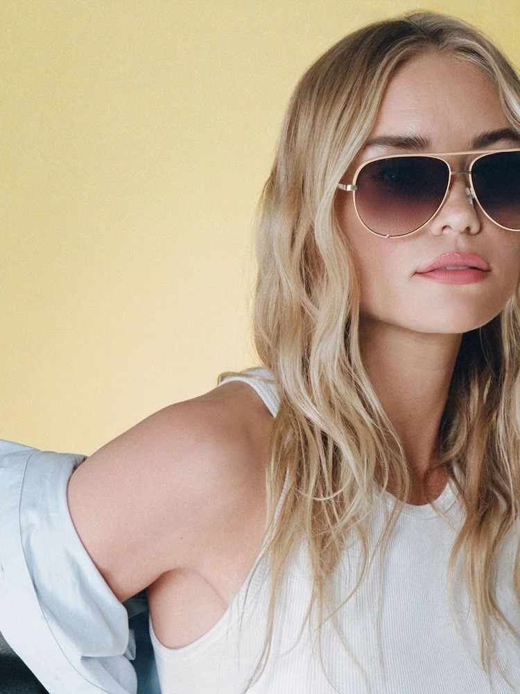 QUAY Extra Large Cream High Key Sunglasses - Image 1 of 3 QUAY Extra Large Cream High Key Sunglasses - Image 1 of 3