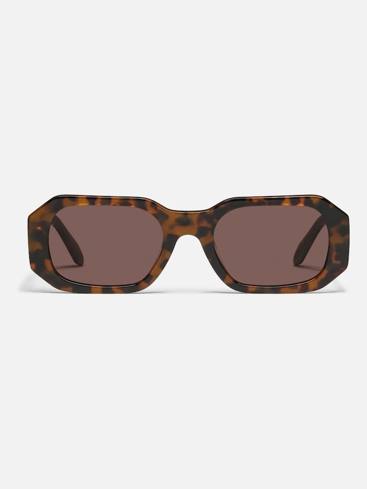 QUAY Hyped Up Sunglasses - Image 1 of 2 QUAY Hyped Up Sunglasses - Image 1 of 2