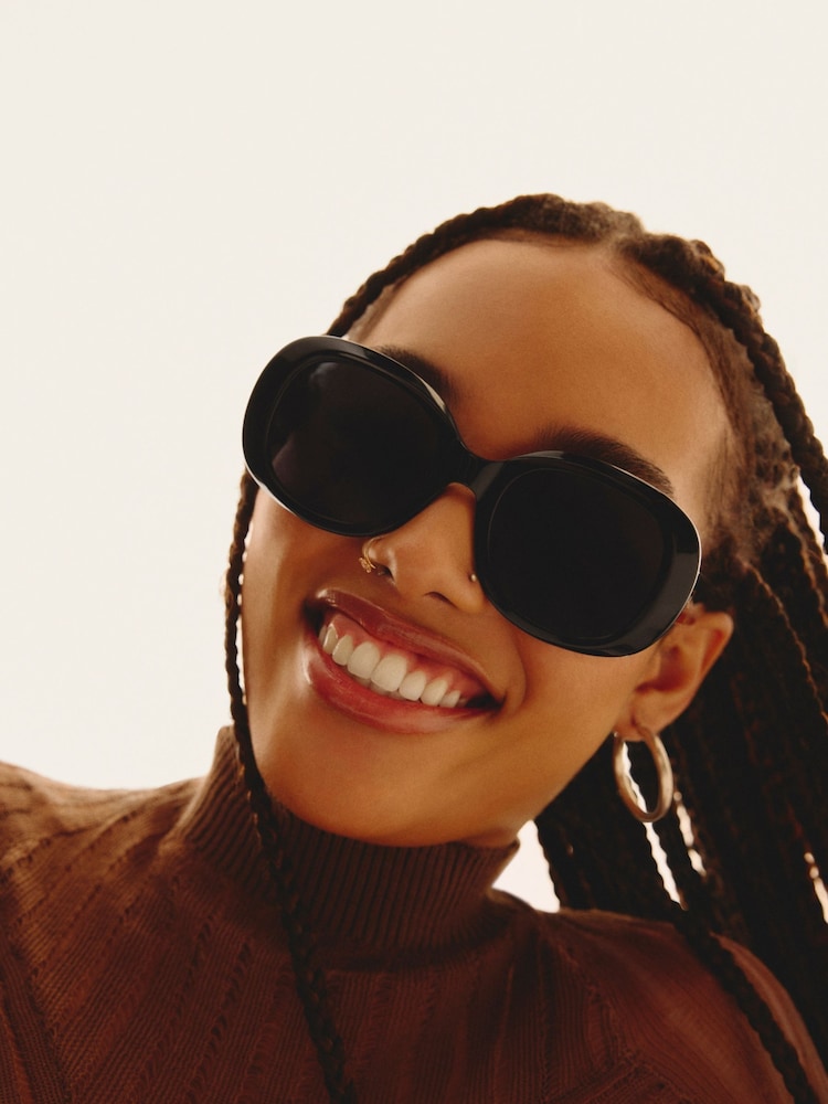 QUAY Impromptu Sunglasses - Image 1 of 3 QUAY Impromptu Sunglasses - Image 1 of 3