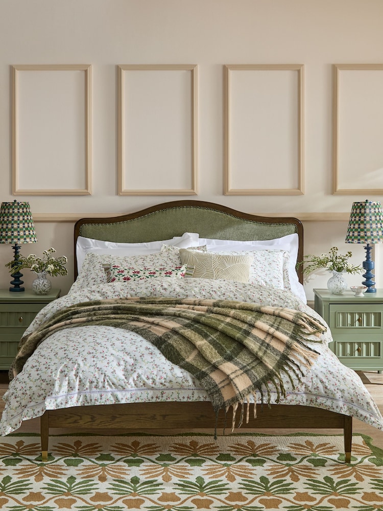 Nina Campbell Arlo Moss Green Coretta Bed - Image 2 of 5 Nina Campbell Arlo Moss Green Coretta Bed - Image 2 of 5