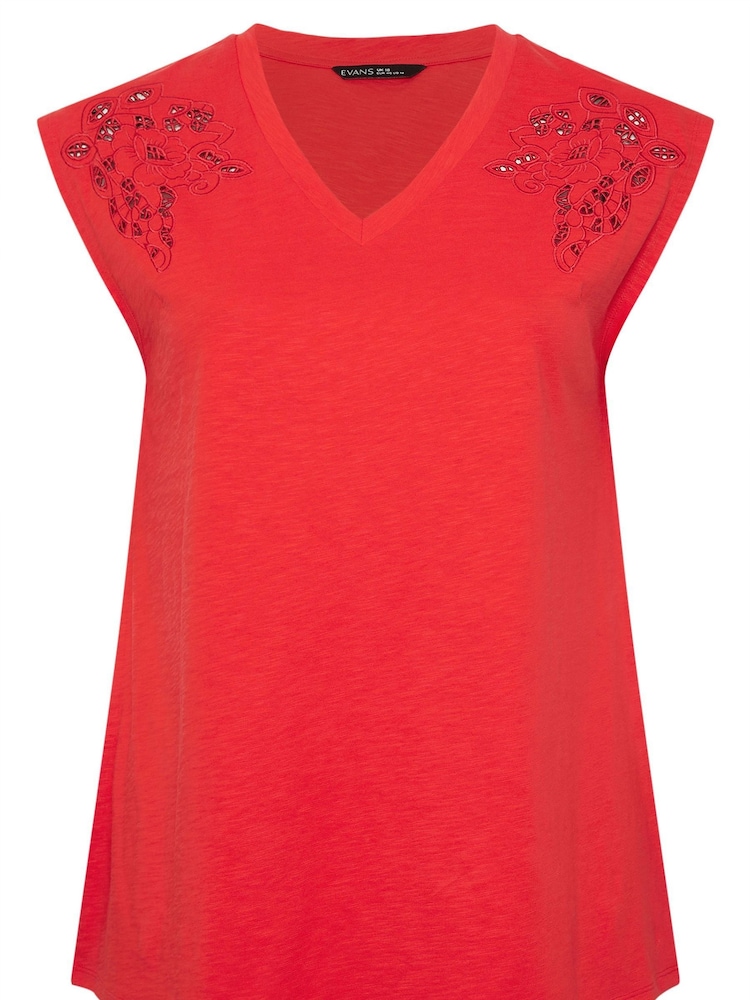 Evans Broidery Vest - Image 5 of 5