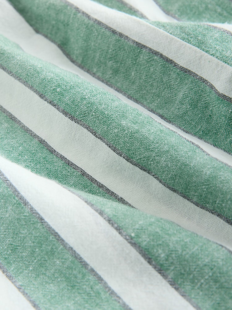 Green/White Summer Shorts With Linen - Image 6 of 6
