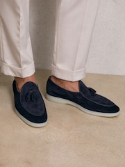 Azul marino - Reiss Harrison Suede Tassel Loafers - Imagen 2 de 5