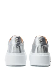 srebrna (barva); srebro - Moda in Pelle Natural Cherri Lace-Up Comfort Trainers With Small Wedge - Slika 3 iz 4