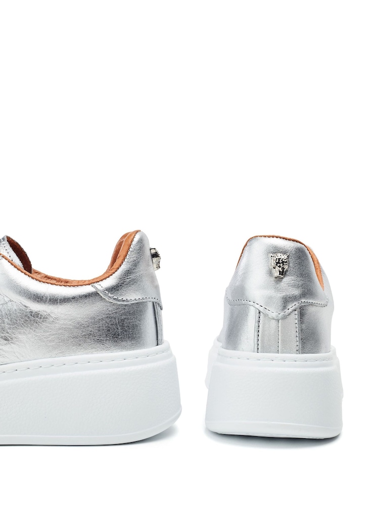 srebrna (barva); srebro - Moda in Pelle Natural Cherri Lace-Up Comfort Trainers With Small Wedge - Slika 4 iz 4