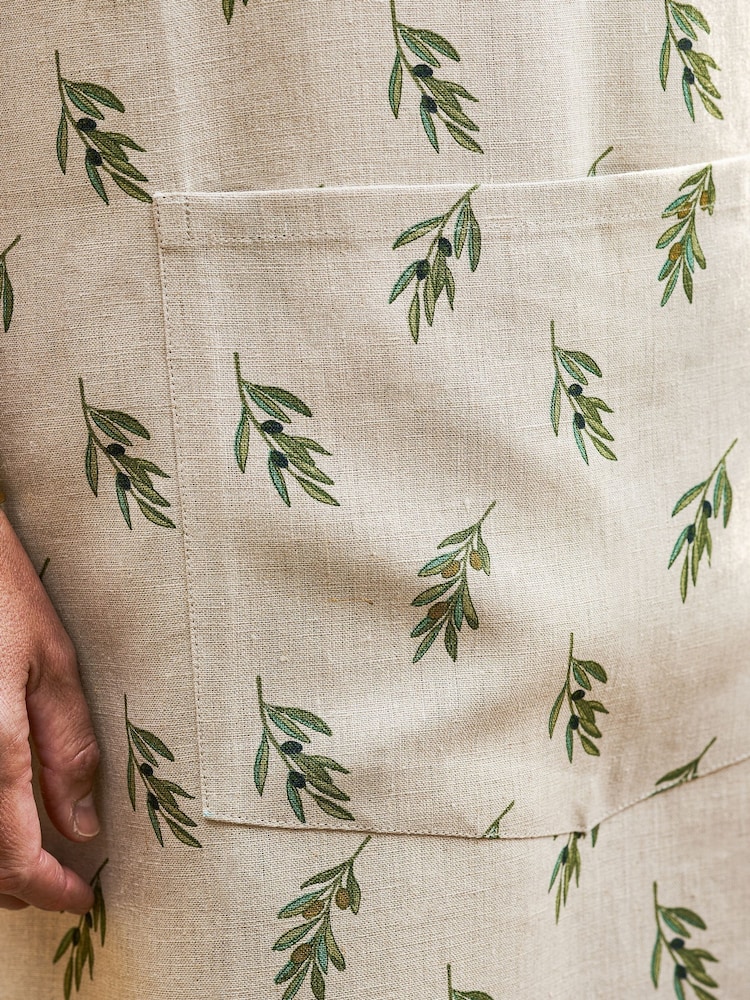 Sophie Allport Natural Linen Cross Back Olive Apron - Image 2 of 5