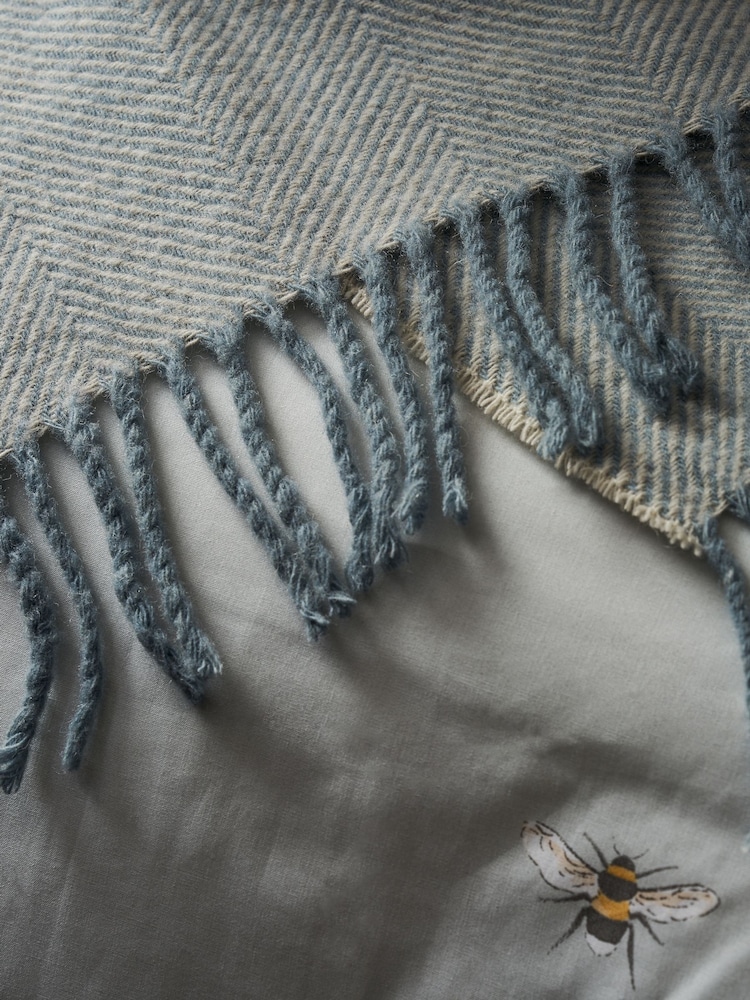 Sophie Allport Duck Egg Herringbone Wool Throw - Image 2 of 3 Sophie Allport Duck Egg Herringbone Wool Throw - Image 2 of 3