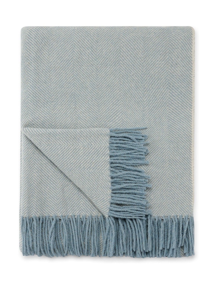 Sophie Allport Duck Egg Herringbone Wool Throw - Image 3 of 3 Sophie Allport Duck Egg Herringbone Wool Throw - Image 3 of 3