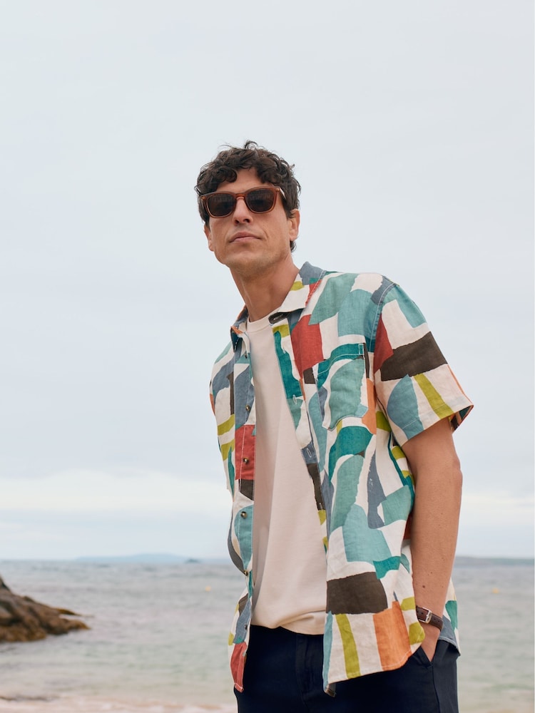 Seasalt Cornwall Blue Mens Heron Short Sleeve Shirt - Image 1 of 9