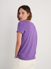 Seasalt Cornwall Purple Light Pink Appletree Keyhole Detail T-Shirt - Image 5 of 5