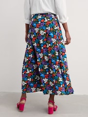 Seasalt Cornwall Red Lethlean Pleated Maxi Skirt - Image 4 of 8