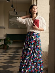 Seasalt Cornwall Red Lethlean Pleated Maxi Skirt - Image 7 of 8
