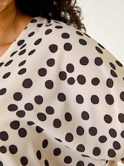 Roman Black Curve Spot Print Cocoon Stretch T-Shirt - Image 5 of 5