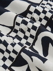 Reiss Navy/White Beattie Floral-Print Cuban-Collar Shirt - Image 5 of 5