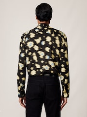 Reiss Petal Abstract Floral-Print Shirt - Imagen 5 de 6