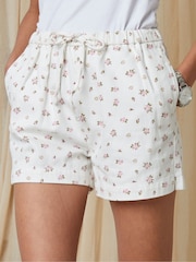 Threadbare White Floral Pull On Denim Shorts - Image 5 of 5