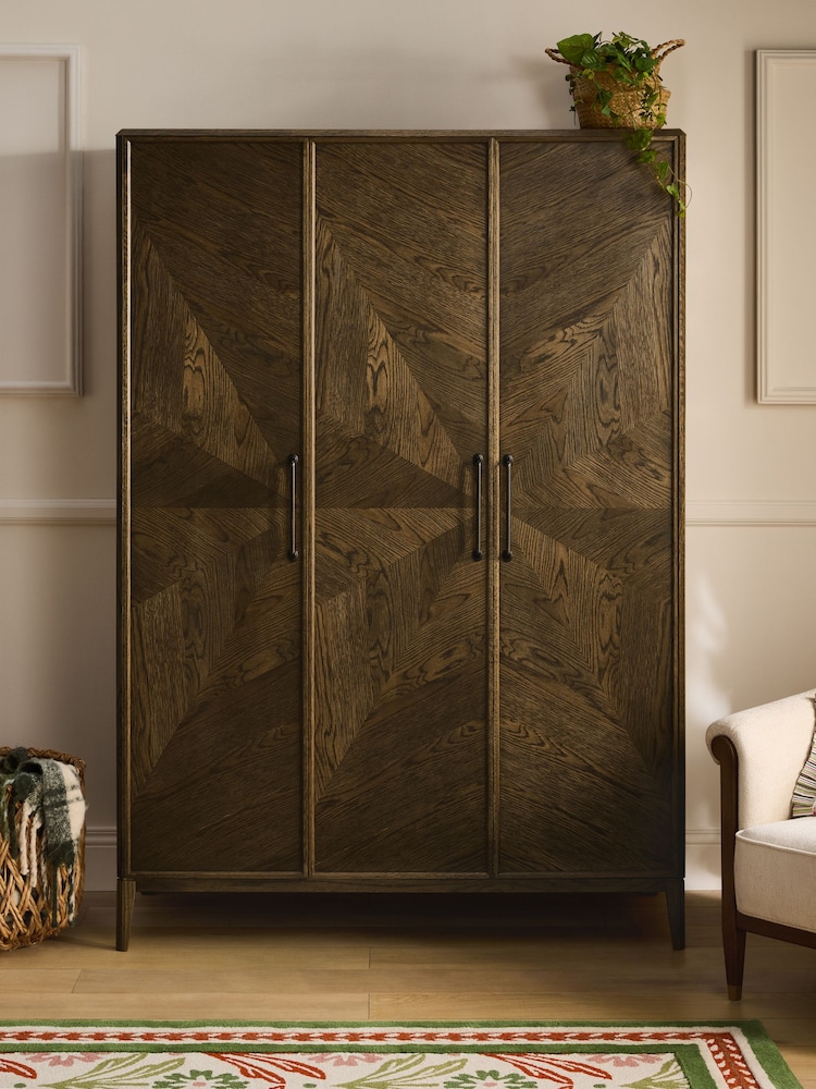 Nina Campbell Brown Triple Tedworth Wardrobe - Image 1 of 6 Nina Campbell Brown Triple Tedworth Wardrobe - Image 1 of 6